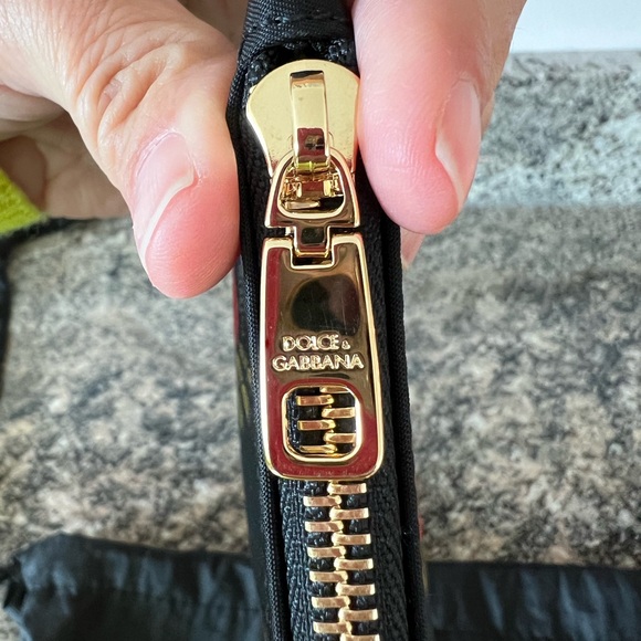 Dolce & Gabbana Clutch - Picture 7 of 10